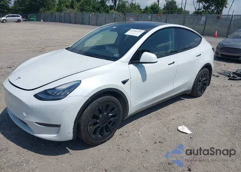2021 Tesla Model Y Long Range Dual Motor All-Wheel Drive из США, поврежденный, VIN 5YJYGDEE2MF227112